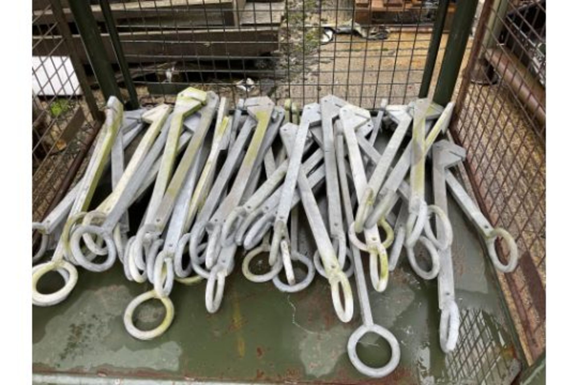 Q41 UNISSUED GALVANISED STEEL WINCHING ANCHORS FROM MOD