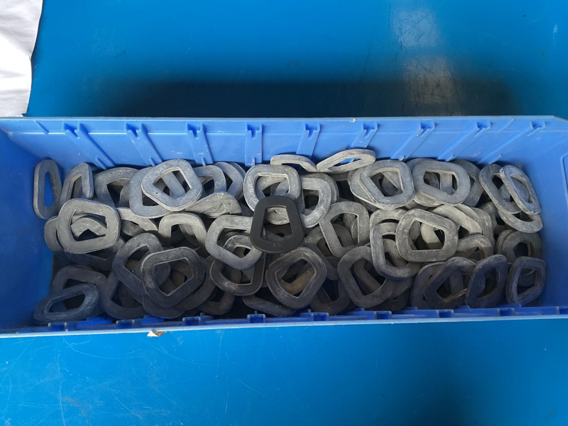 130x Jerry Can Seals - Image 2 of 2
