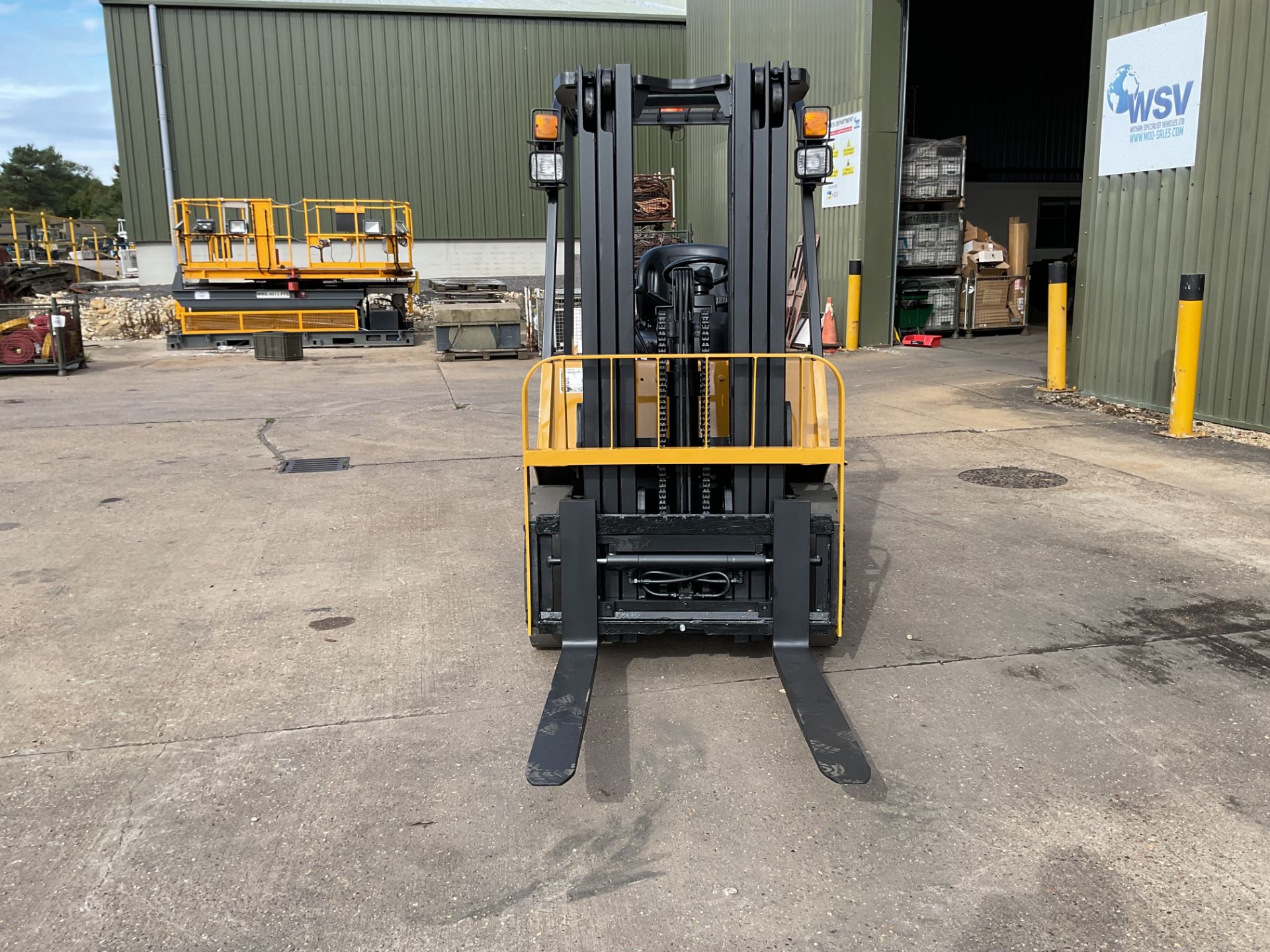 Maximal 25M Series Fork Lift Truck - Image 4 of 21