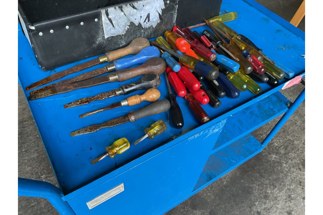 Q 50x Screw Drivers Various - Image 2 of 4
