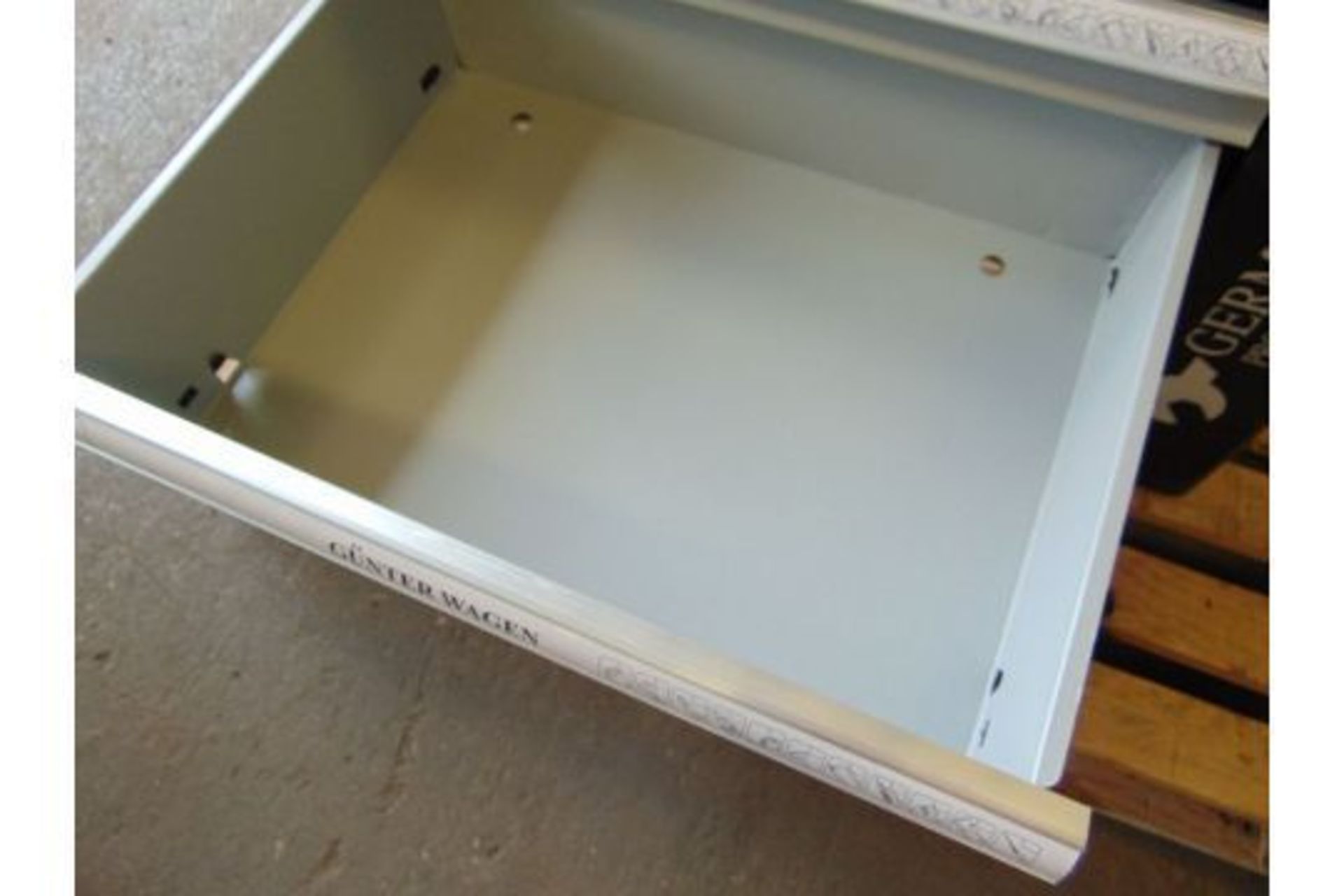 New Unused 6 Drawer Tool Cabinet inc 220Pcs Tools - Image 4 of 15
