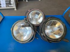3 x FV159907 Vehicle Search Lights
