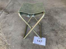 NEW UNISSUED BRITISH ARMY FOLDING CANVAS STOOL ORIGINAL PACKING