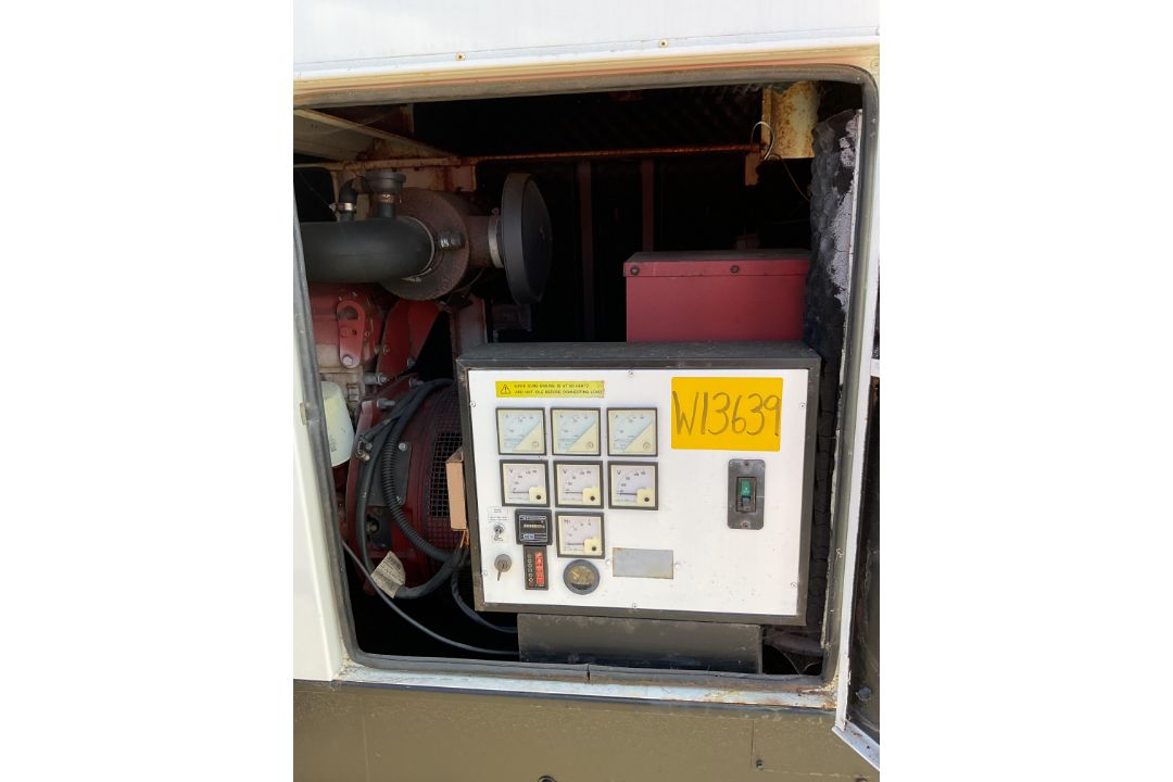 Scorpion Power System Generator 3 phase 115 Kva 415V, 50 Hz from MOD - Image 6 of 14