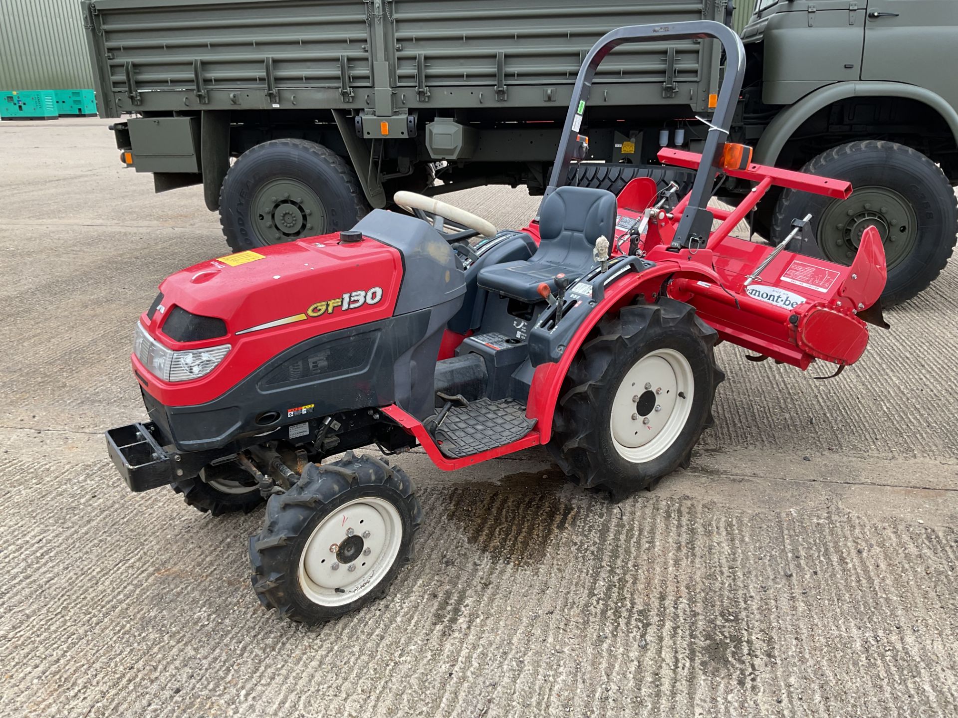 4 x 4 Mitsubishi GF130 compact Tractor with rotavator attachment.ONLY 92 hrs - Image 3 of 17