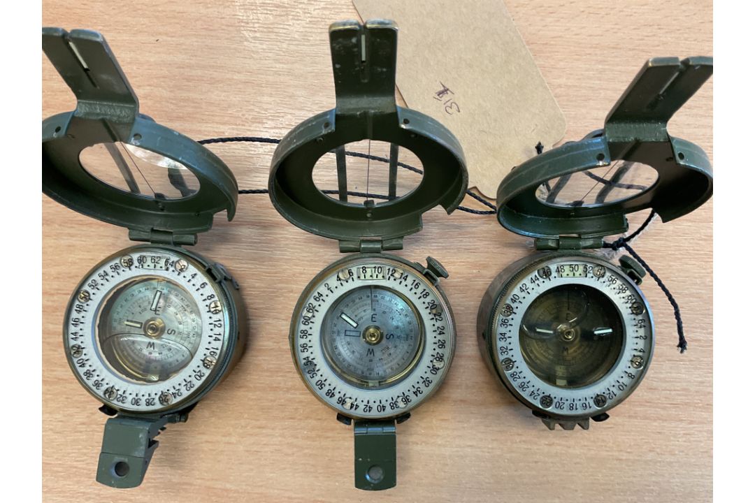 3 x Stanley London British Army Brass Prismatic Compass Nato Markings - Image 3 of 5