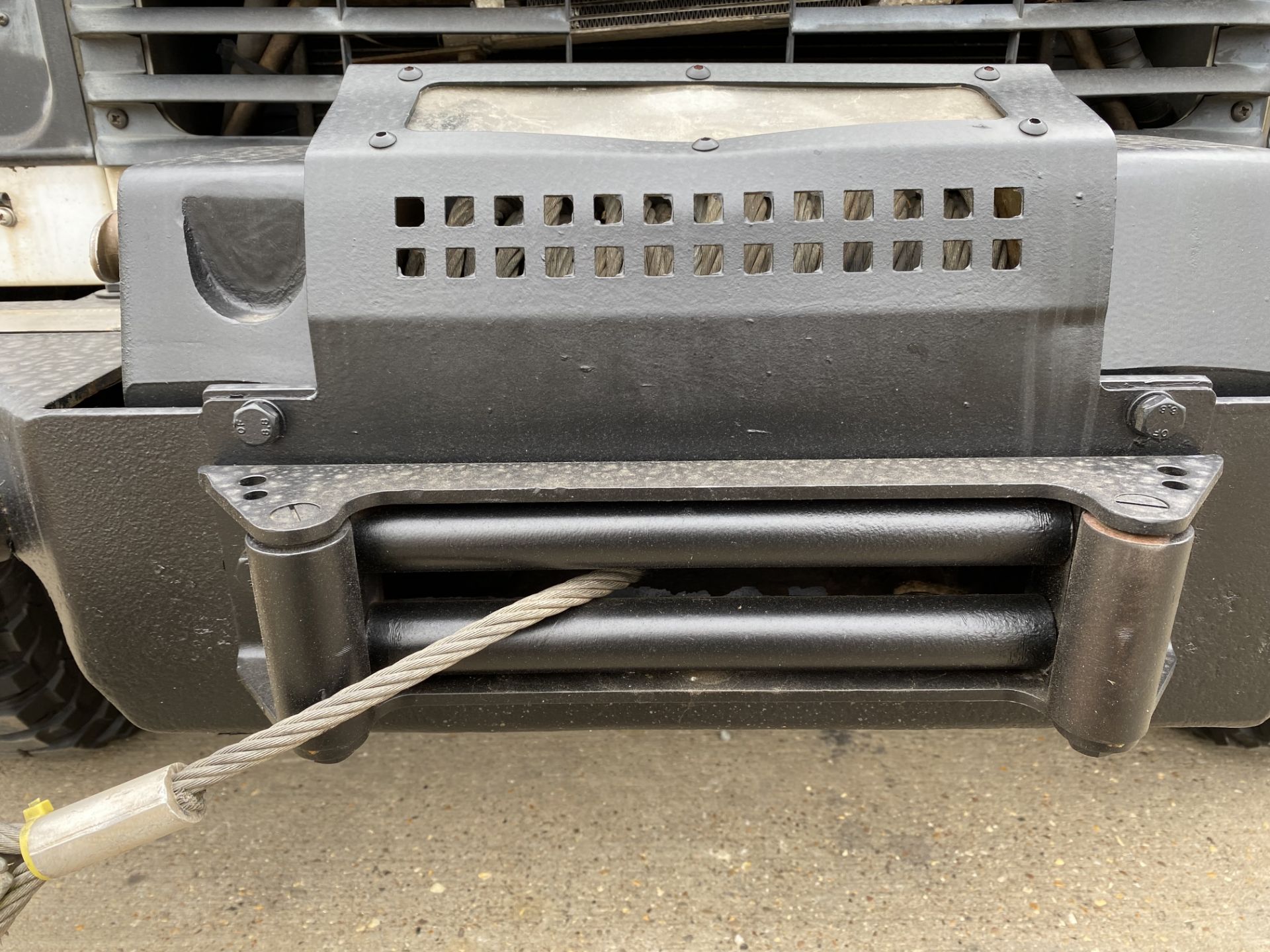 Land Rover Defender 110 2.2 Hardtop Utility - Image 52 of 65