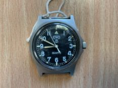 Rare CWC 0552 Royal Marines/Navy Service Watch, Nato Marks, Date 1990 Gulf War 1