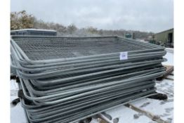 25 x 12 ft Heras Portable Fencing Panels C/w Pallet of feet & Clips.