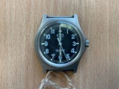 Rare CWC 0552 Royal Marines/Navy Service Watch, Nato Marks, Date 1990 Gulf War 1