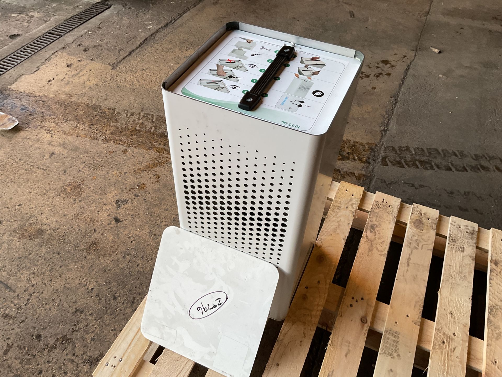 Camfil Air Purifier Filter Unit - Image 7 of 11