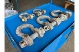 3 x GALVANISED 50 ton D Shackles and 2 x 25 ton D Shackle from MoD
