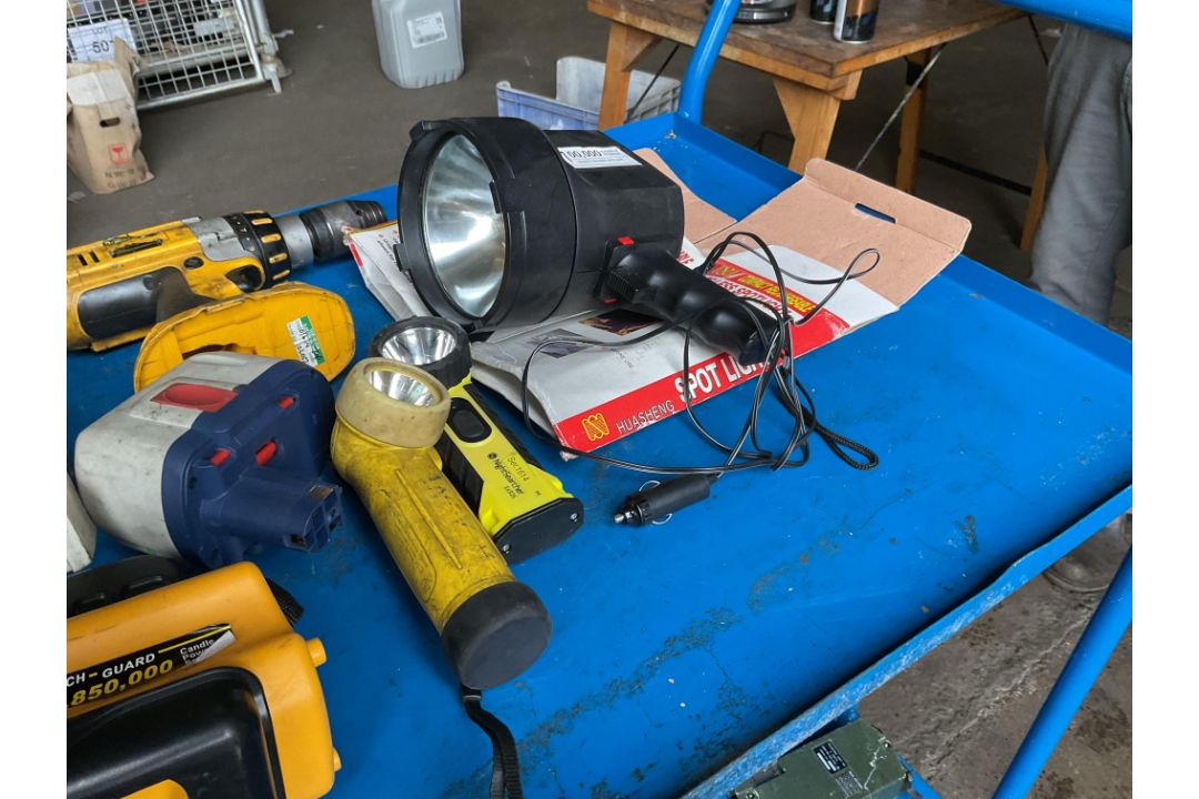 Tools Inc Polisher, Cordless Drill, Rechargeable Lights Etc - Image 4 of 9