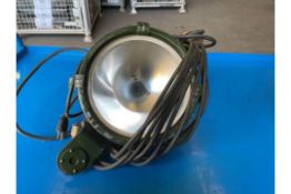 New Unissued FV259907 Vehicle Search Light c/w Bracket Leads Plug etc