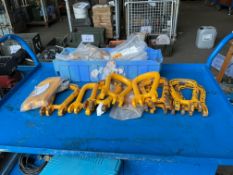 62 Chain Shackles from MoD