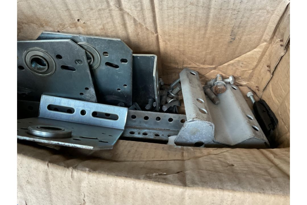 1 x Box of Over head Door Fittings from MoD - Image 3 of 4