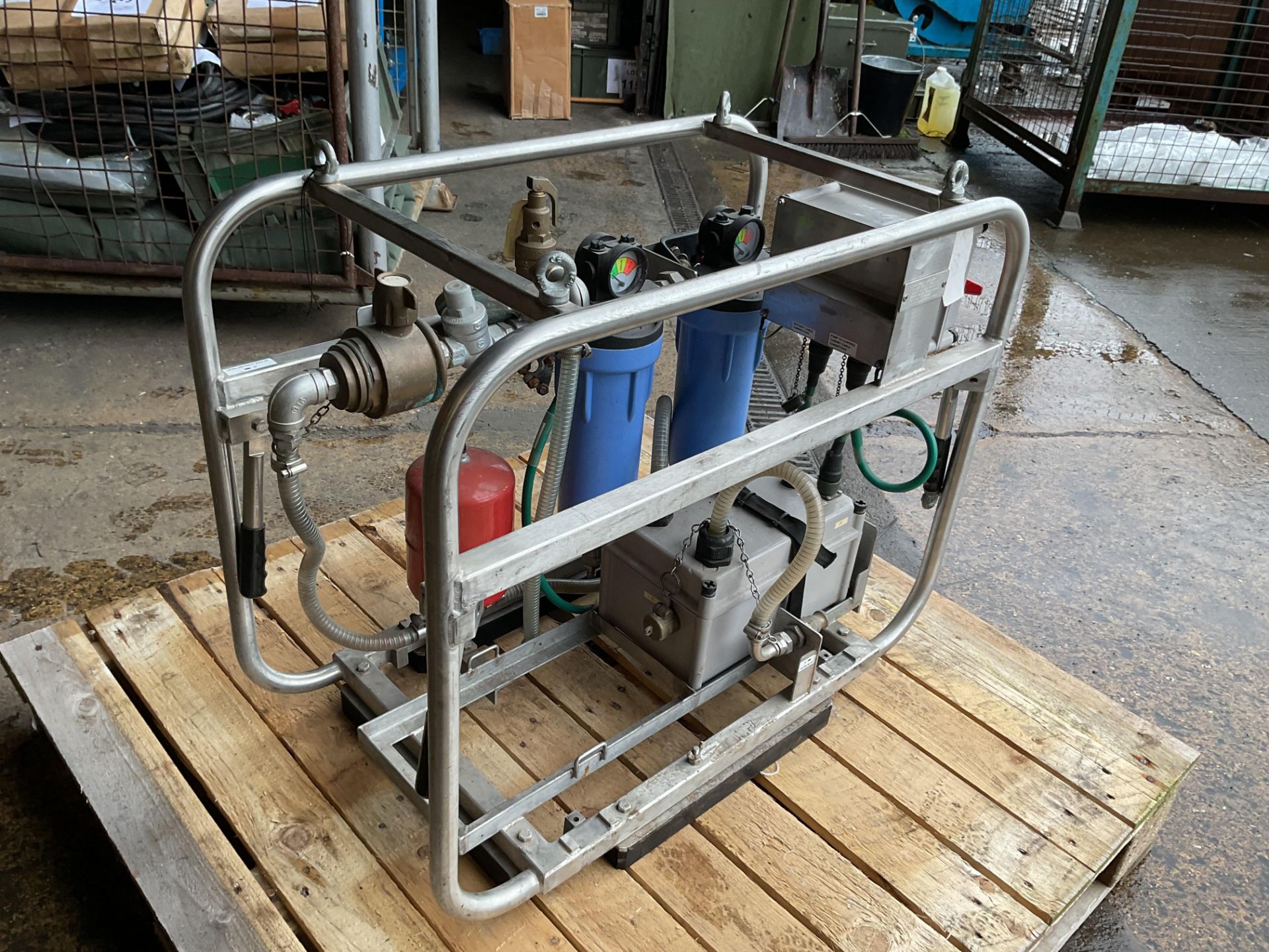 DiaJet Water Filter Unit from MoD - Image 7 of 8