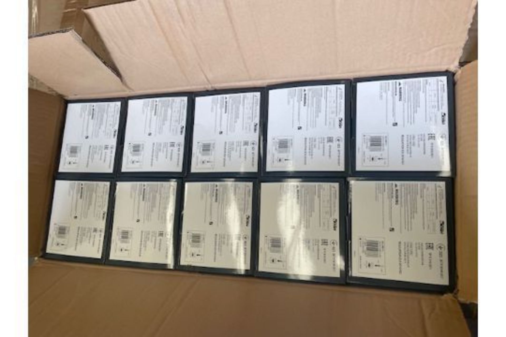 1000 New Unused Delta Plus high quality dust respirator Masks CE (20 Boxes of 50) - Image 6 of 6