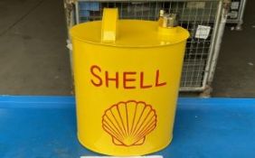 HAND PAINTED UNUSED 2 GALL SHELL FUEL/ OIL CAN WITH BRASS CAP