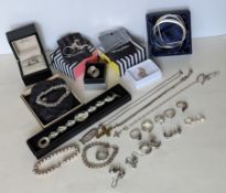 A Links of London silver Sweetie bracelet with starfish charm and original box; 2 boxed Thomas Sabo