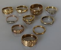 A 22ct yelllow gold wedding band, 2mm, hallmarked, size M, 2.4g and nine other yellow gold rings