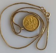 An Edwardian gold half sovereign, 1907, mounted on a 9ct gold chain, 8.39g