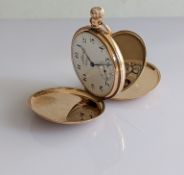 A George V 9ct gold-cased full hunter Waltham pocket watch, stem-wind with Arabic numerals