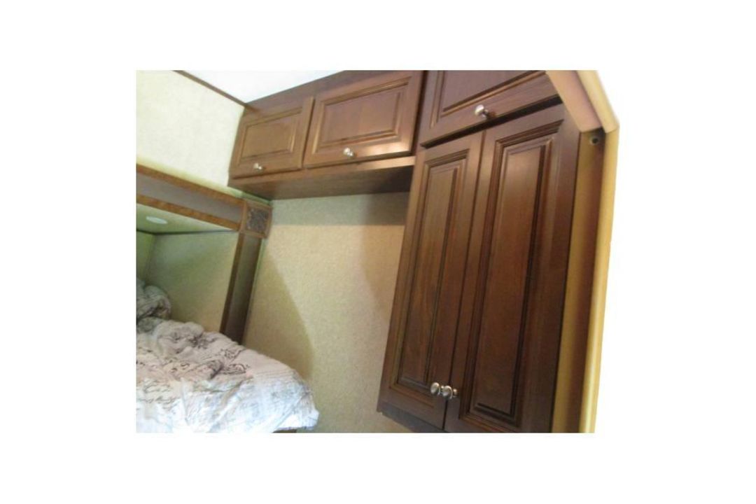 2015 FOREST RIVER COACHMAN CAMPER - Image 13 of 21