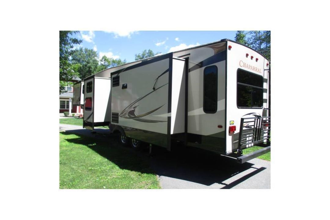 2015 FOREST RIVER COACHMAN CAMPER - Image 4 of 21