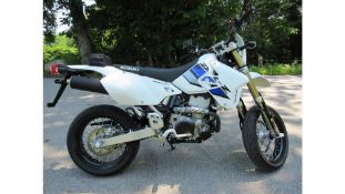 2022 SUZUKI DRZ 400SM