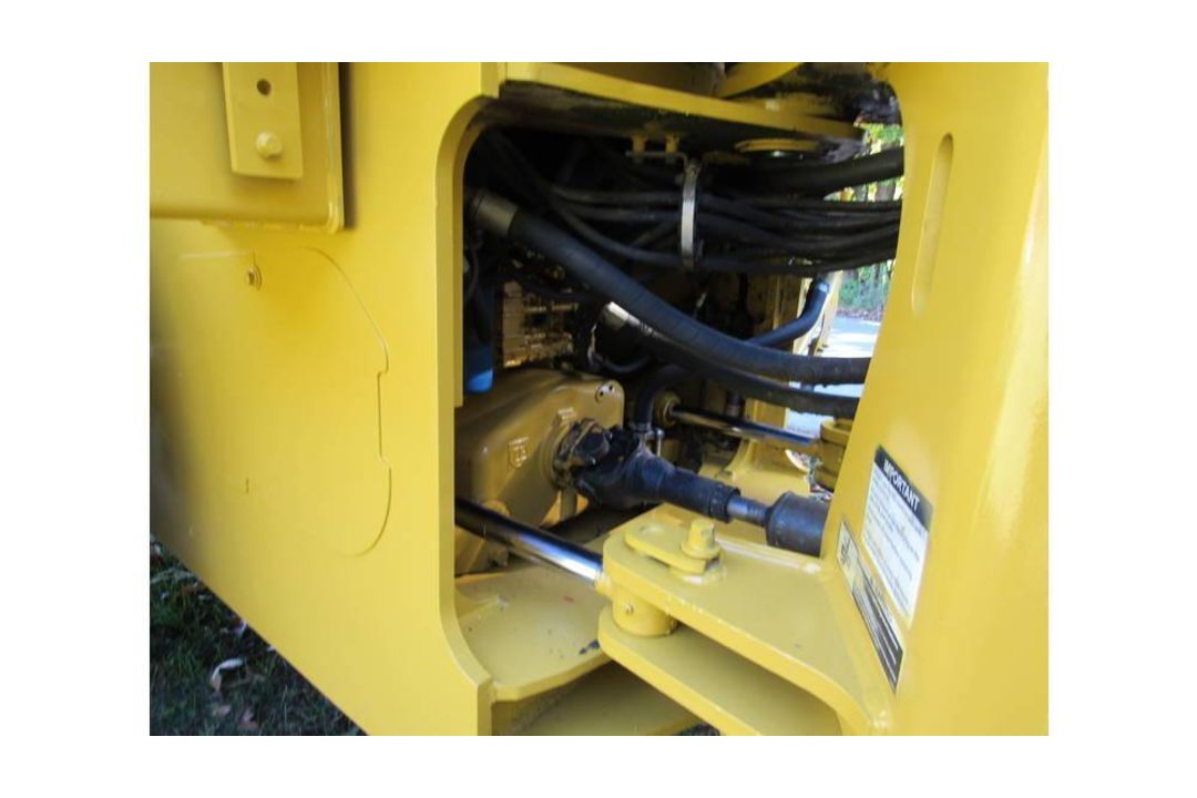 John Deere 644J - Image 10 of 17