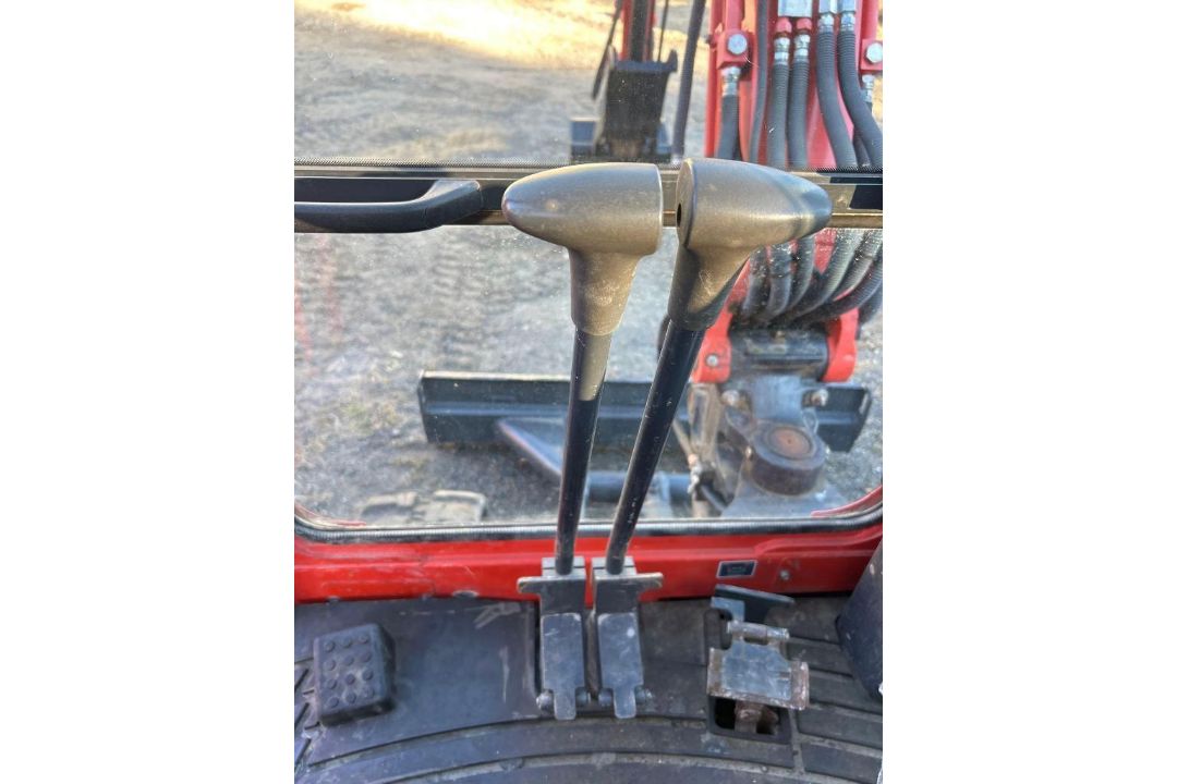 Kubota KX91-3 Mini Excavator - Image 13 of 15