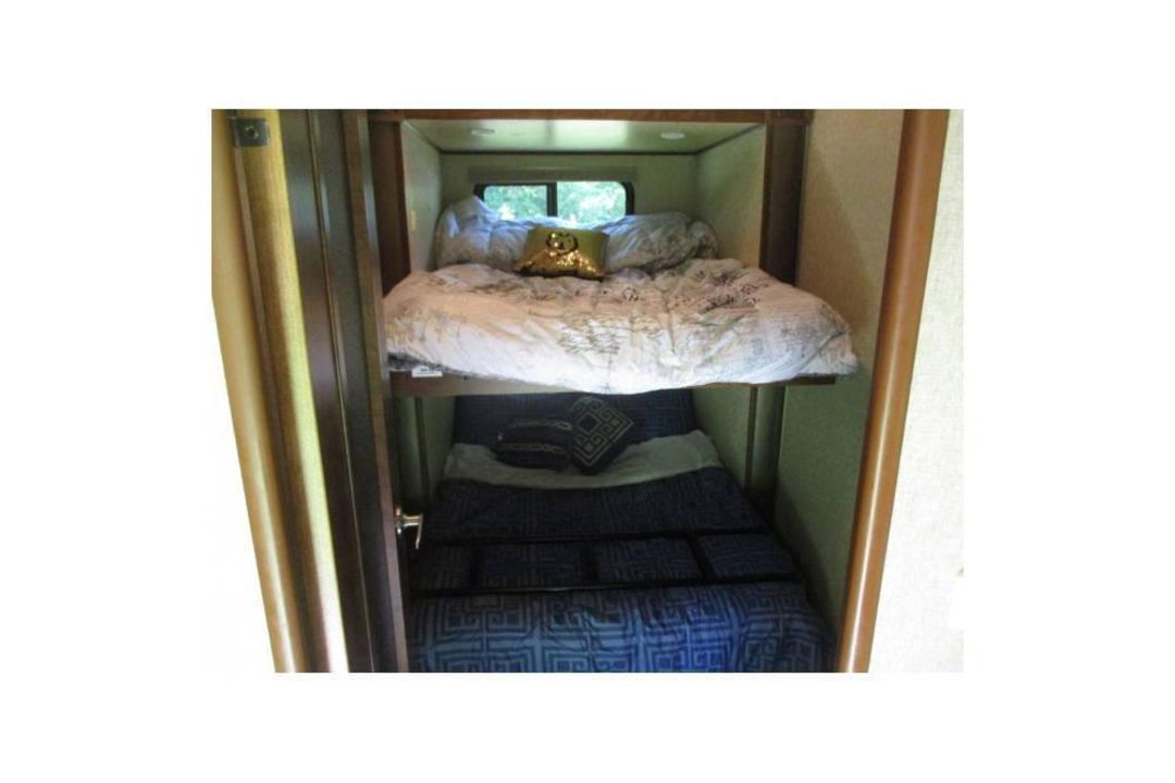 2015 FOREST RIVER COACHMAN CAMPER - Image 14 of 21