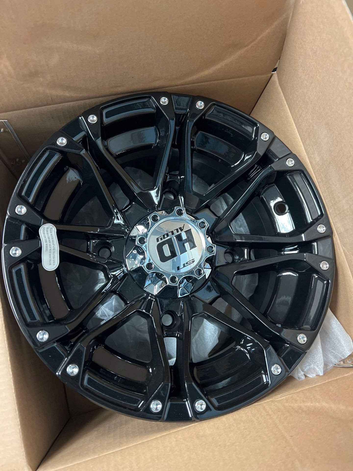 STI wheels - Image 2 of 2