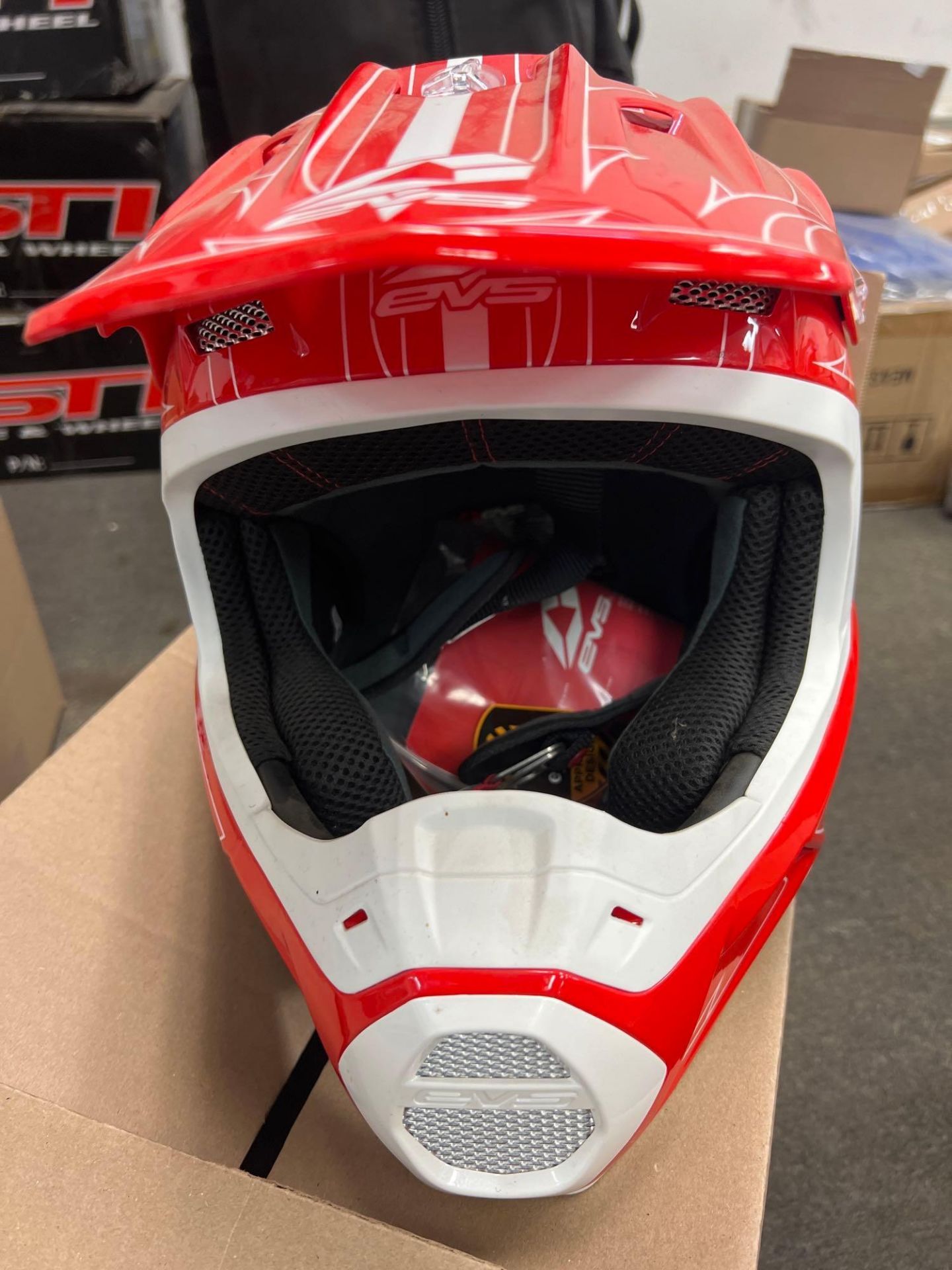 evs helmet - Image 3 of 5