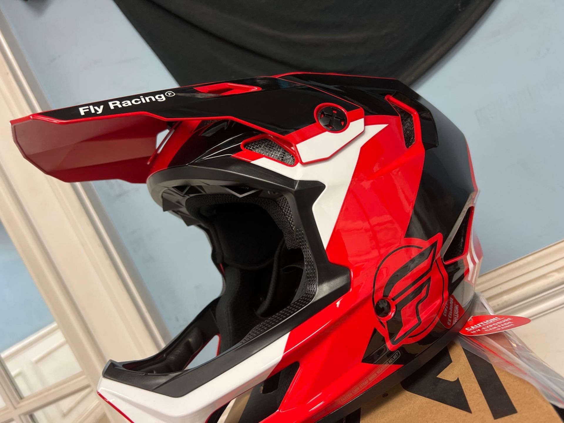 Rayce helmet - Image 3 of 5