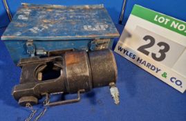 A CEMBRE RHU-520 Hydraulic Press Head for 400-1000mm2 Cables, 520Kn, 700-Bar, with Steel Case