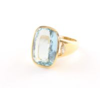 Aquamarin-Brillantring, 750/ooo GG, 9,3g