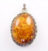Großer Bernsteinanhänger, 925/ooo Silber, oval