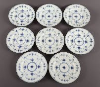 Satz von acht Beilagentellern, Musselmalet, Royal Copenhagen, 1889-1922