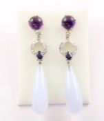 Paar Ohrhänger, WG, Amethyst, Safir, Brillanten u. Chalcedon