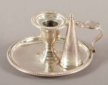 Handleuchter mit Löschhut, Metall, versilbert, England, 19.Jh.