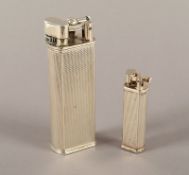 zwei Feuerzeuge, Metall versilbert, Dunhill