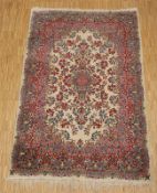 kleiner Teppich Kirman
