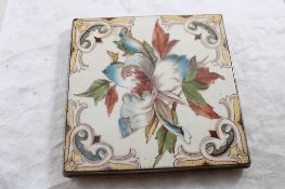 L.T. Made in England Floral Trivet 6