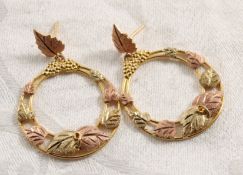 10kt Gold/Rose Gold Earrings 3.7 Grams - no backs