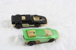 2 Hot Wheels 1969 SIzzlers Cars