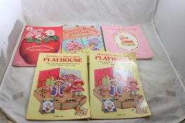 Strawberry Shortcake's Paper Dolls, Color Books