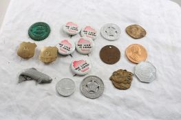 Pinbacks, Advertising Tokens, Medallions