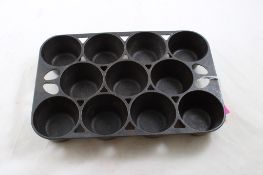 Griswold Cast Iron #10 Muffin Pan 949 - 11 Slot